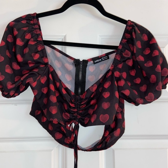 SHEIN Black and Red Heart Print Women's Small Crop Top - Picture 1 of 4